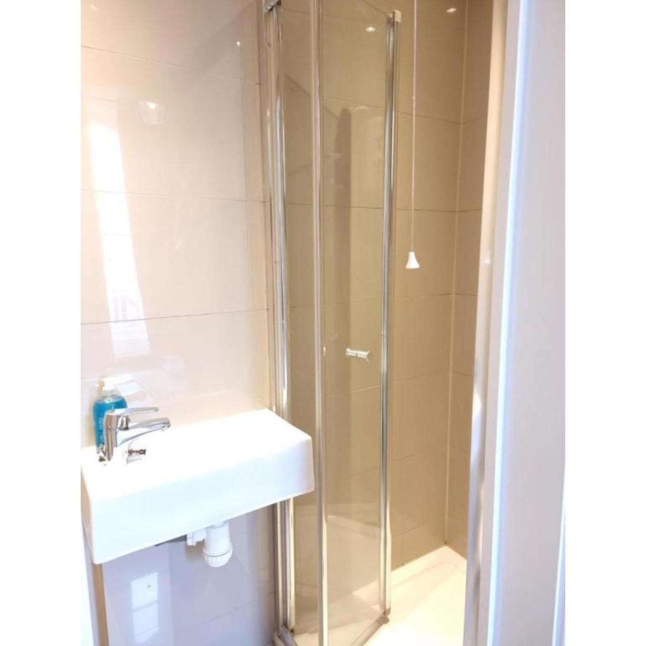 F204-Compact 2Nd Flr Studio Fits 2-Near Hyde Park 런던 외부 사진